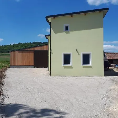 Apartament Am Taschlbach - Ferienwohnung - Michaela Schmitzer